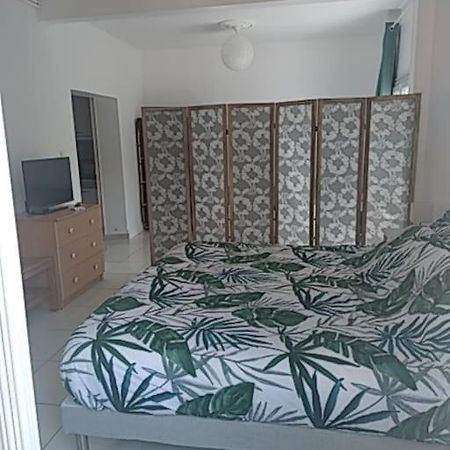 Maison Agreable Avec Stationnement Privatif Angouleme Bagian luar foto